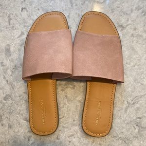 American Eagle womens slide sandals